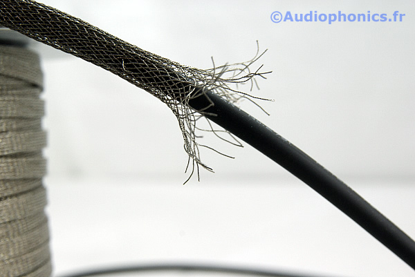 http://www.audiophonics.fr/images2/4917_GAINE_ELECAUDIO_CRYSTAL-SHINE_3.jpg