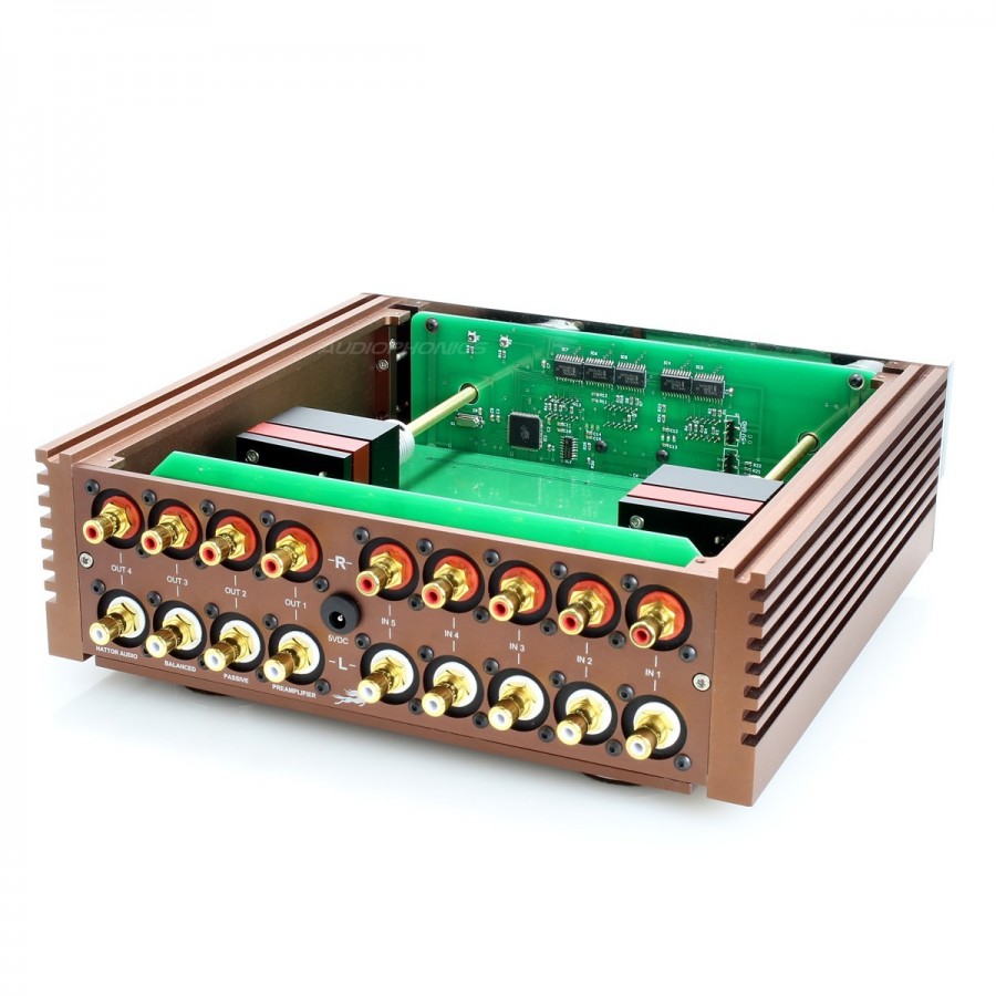HATTOR AUDIO Passive remote Preamplifier with Shunt Attenuator