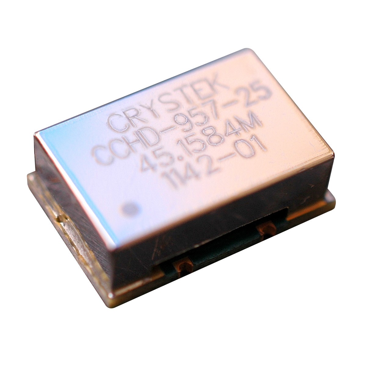 CRYSTEK CCHD-957 Horloge à Bruit de Phase Ultra Faible 49.152MHz 3.3V 25ppm