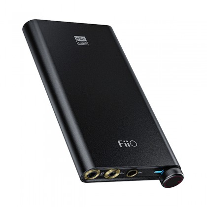 FIIO Q3 DAC Amplificateur Casque Symétrique THX AAA AK4462 XMOS XUF208 32bit 768kHz DSD512