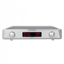 MUSICIAN MONOCEROS Preamplifier Balanced Class A Silver