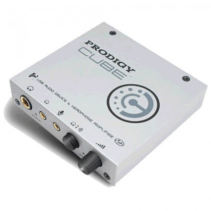 AUDIOTRAK Prodigy Cube USB/DAC/PREAMP 24/96khz