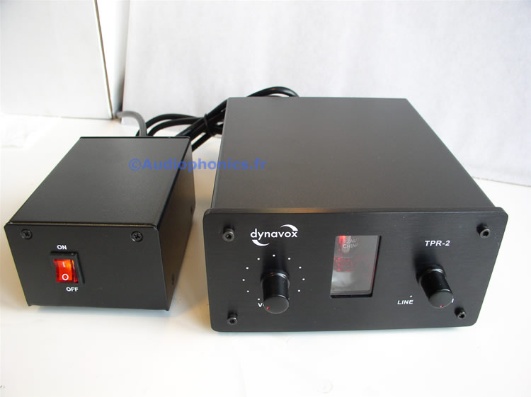 thumbnail image 2 of Dynavox TPR-3 Tube Preamp – Black Analog Stereo Preamp With Phono Input, 2-Channel 2 of 6