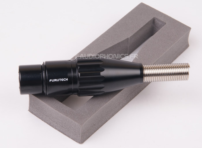 https://www.audiophonics.fr/images2/4742/4742_furutech_XLR_FP-702FG_4.jpg