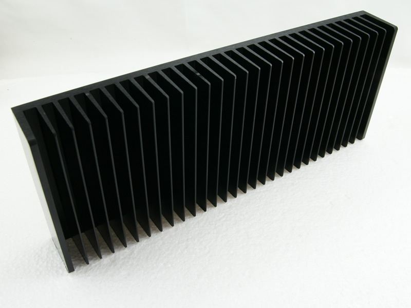 5184_Radiateur_dissipateur_amplificateur