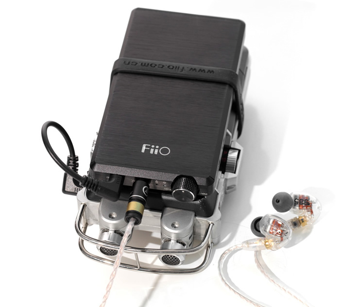 https://www.audiophonics.fr/images2/7686/7686_FIIO_headphoneamplifier_E2_8.jpg