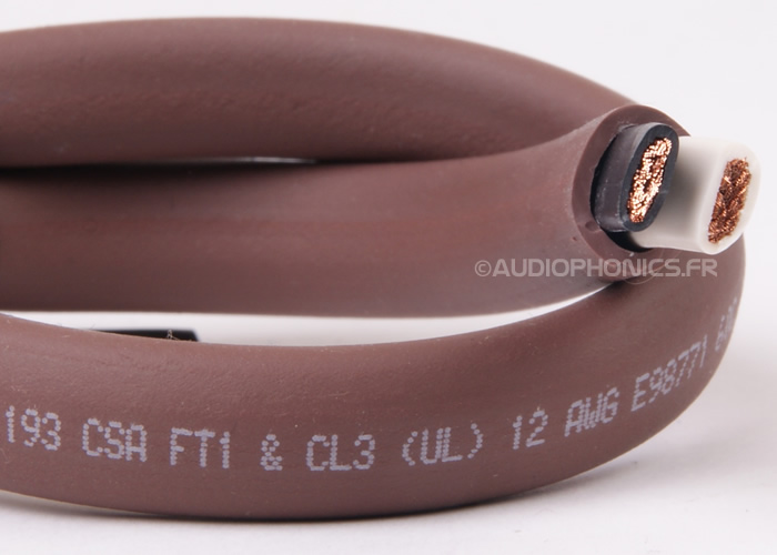 https://www.audiophonics.fr/images2/8278/8278_analysis-plus_12.2_oval_cable-HP_1.jpg
