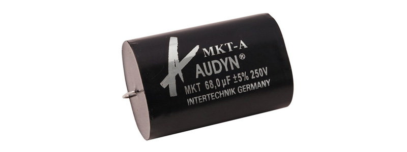 Audyn MKT-A Condensateur MKT Axial 100v 22µF