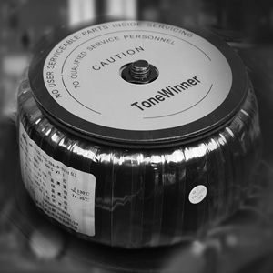 Tonewinner AD-66D PRO Toroidal transformer picture