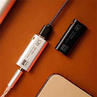 SHANLING UA1 PLUS DAC USB-C / Amplificateur Casque Portable 2xCS43131 32bit 768kHz DSD512 80mW @ 32 Ohm Noir