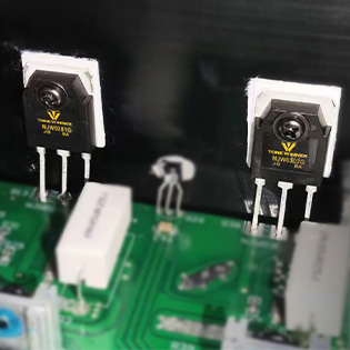 Tonewinner AD-66D PRO amplification stage picture