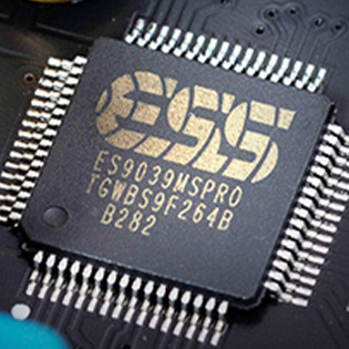 ES9039MSPRO DAC chip photo