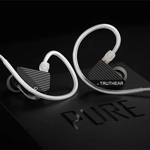 Truthear Pure : connected to their cable
