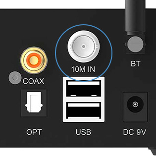 Zoom sur le connecteur d'horloge BNC du Aune N5 EVO