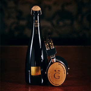 Tago Studio Historic Phone Henri Giraud 400Th Anniversary