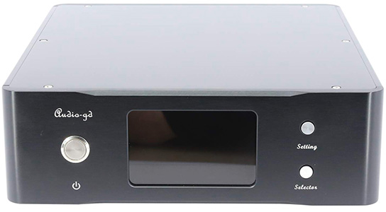 Audio-GD R-1 MK3 : Vue de face