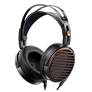 Photo of the FIIO FT7