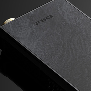 FiiO M27 : Front view