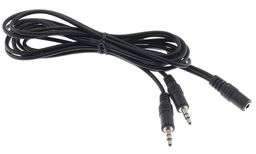 Photo of the Jack Y Splitter Cable
