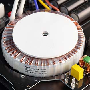 FiiO Darkside Pro : Transformateur toro&iuml;dal 75W