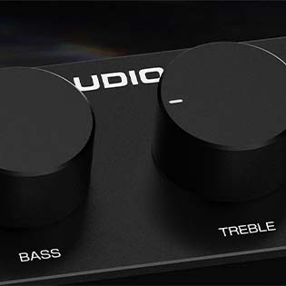DOUK AUDIO P7 : R&eacute;glage de tonalit&eacute; et mode bypass