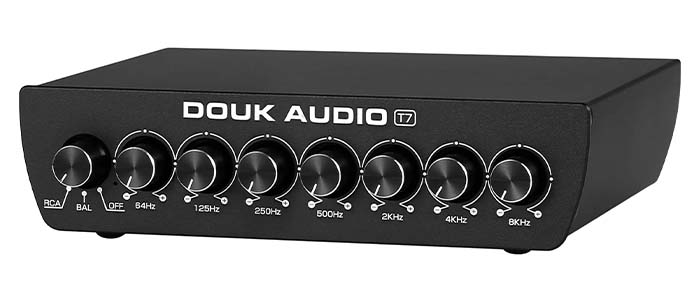 Photo of the DOUK AUDIO T7
