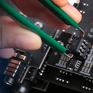 AMPAPA H1: Replaceable op-amp