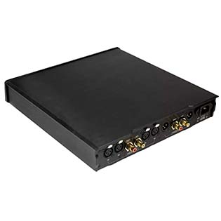 MUSICIAN AQUILA : Des entr&eacute;es XLR et RCA pour connecter plusieurs sources Hi-Fi